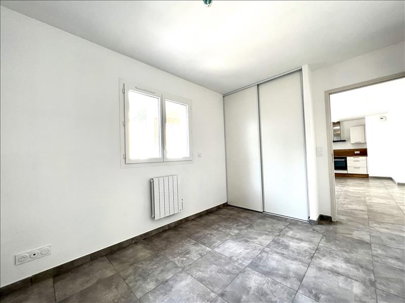 Appartement - RDJ - 43.49 m2 - 2 pièces - Non meublé