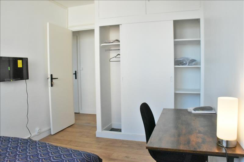 Chambre en colocation - 7ème étage - 10,24 m2 - Non meublé