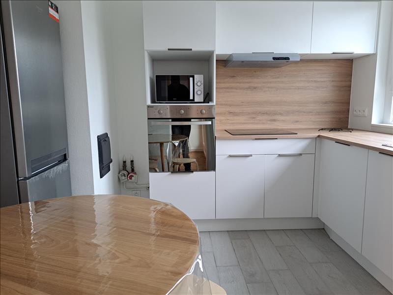 ChambreColocation - 1er étage - 10,66 m2 - Meublé