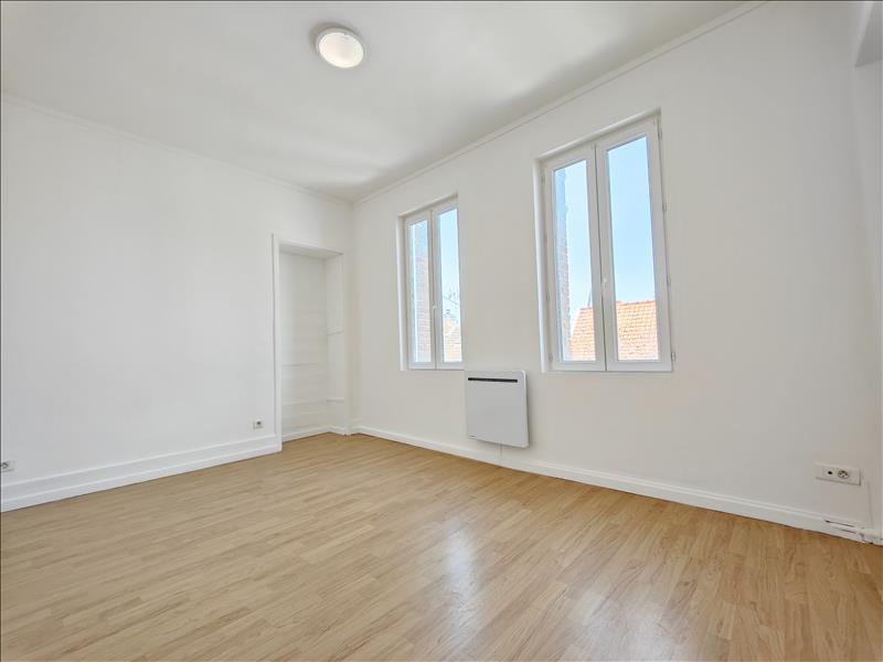 Appartement - 1er étage - 55 m2 - 3 pièces - Non meublé