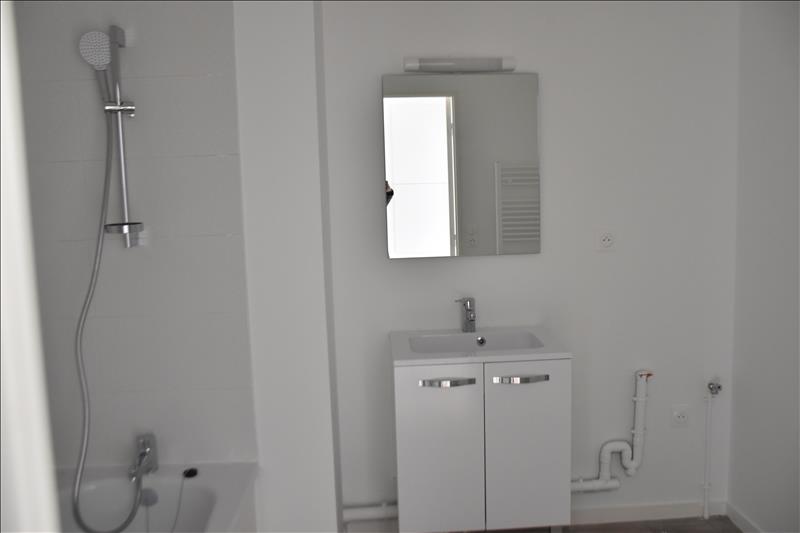 Appartement - 1er étage - 87,52 m2 - 4 pièces - Vide