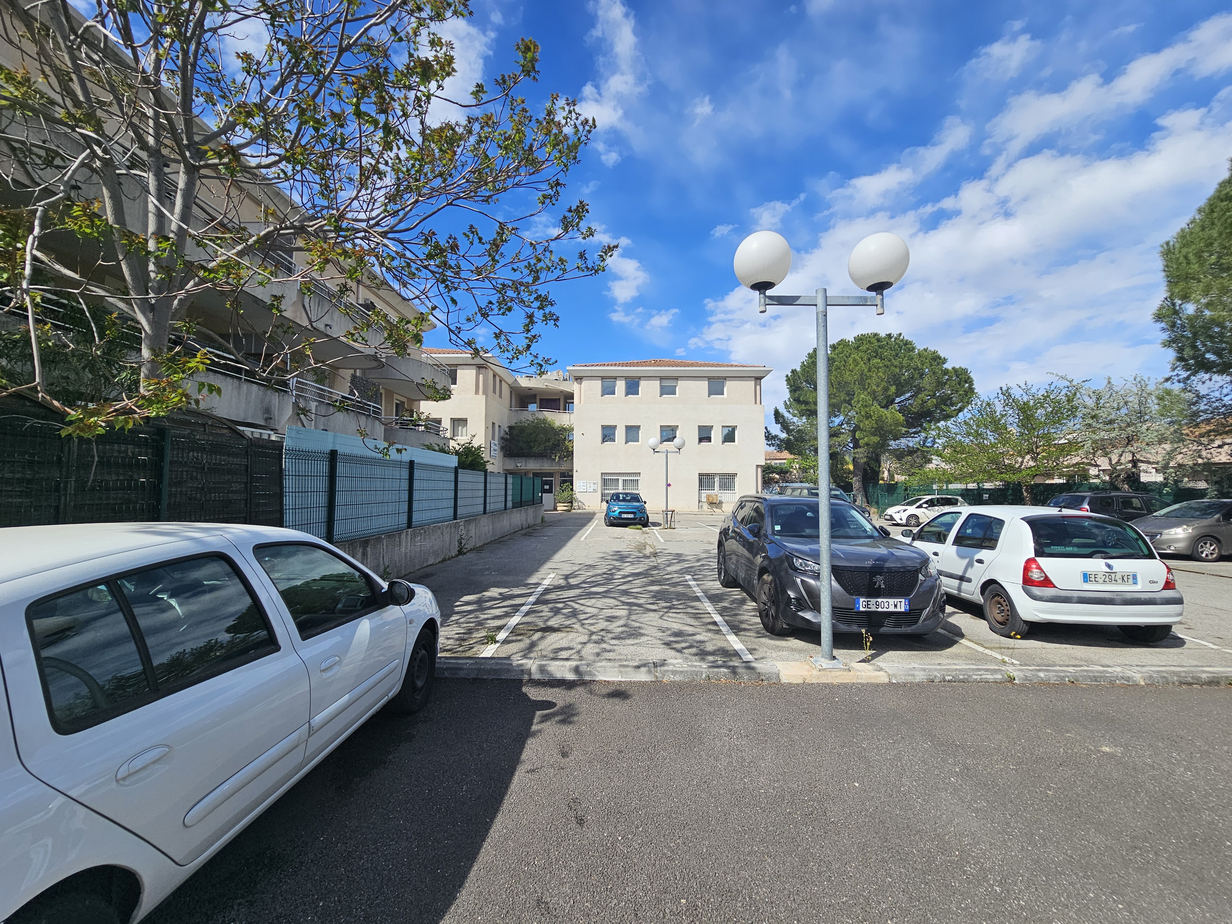 Appartement T2 - 28.33m2 - Jardin - Aix en Provence -Parking