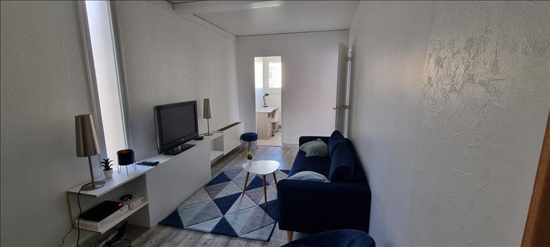 Chambre en colocation - 2ème étage - 10 m2 - Meublé
