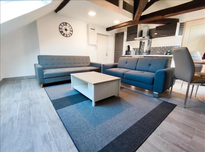 Studio - Meublé - 3ème étage - 26 m2 