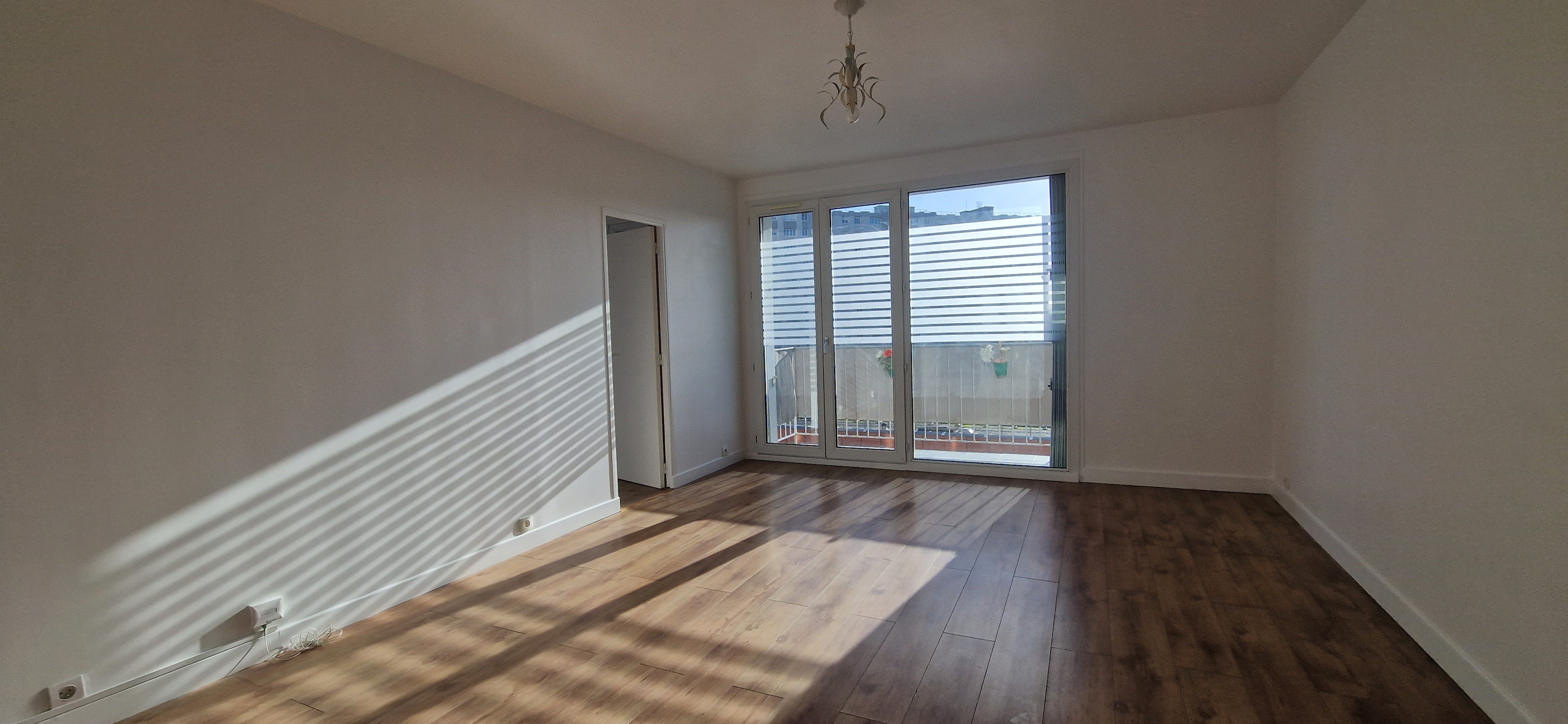 Appartement - 7ème étage - 76 m2 - 4 pièces