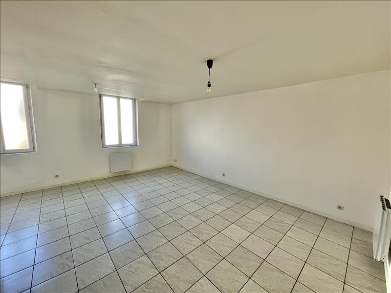 Appartement - RDC - 35 m2 - 2 pièces - Non meublé