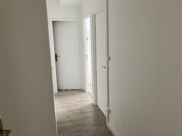 ChambreColocation - 3ème étage - 10 m2 - Meublé