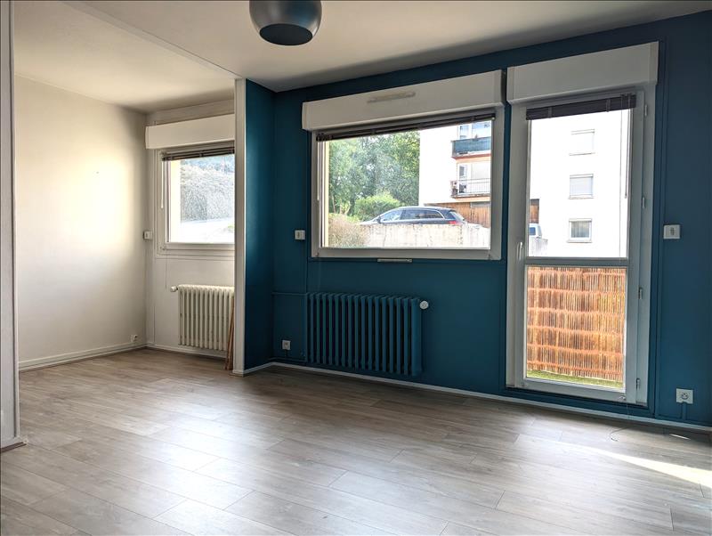 Appartement - RDC - 27 m2 - 1 pièce - Vide
