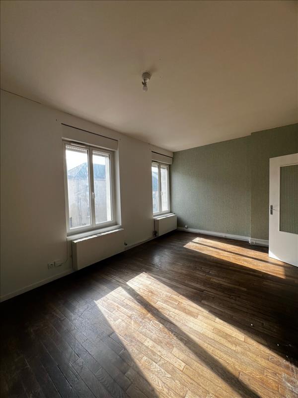 Appartement - 1er étage - 67,45 m2 - 3 pièces - Non meublé